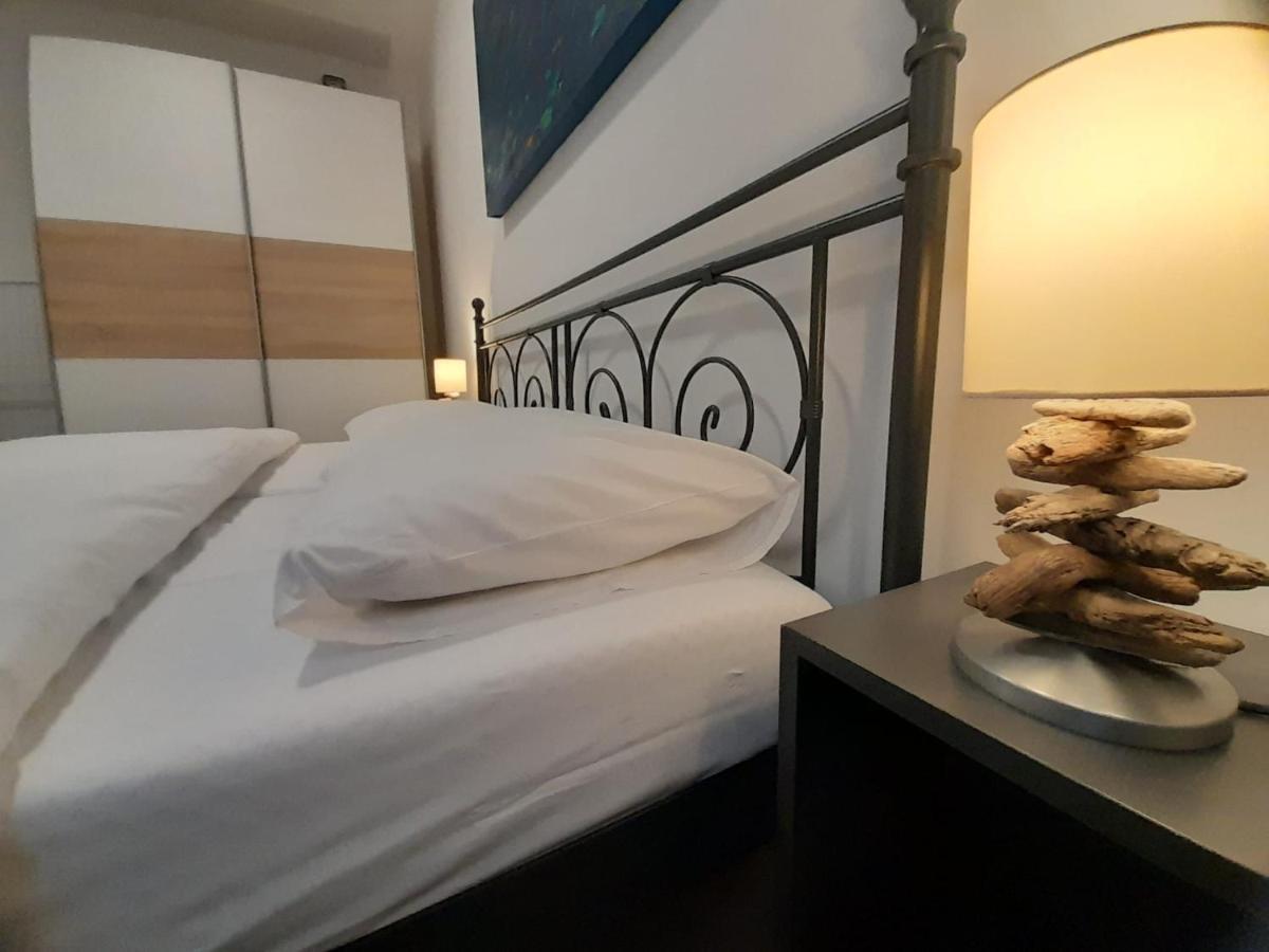 Apartman Vitamare 160 M From The Beach Novi Vinodolski Exterior photo