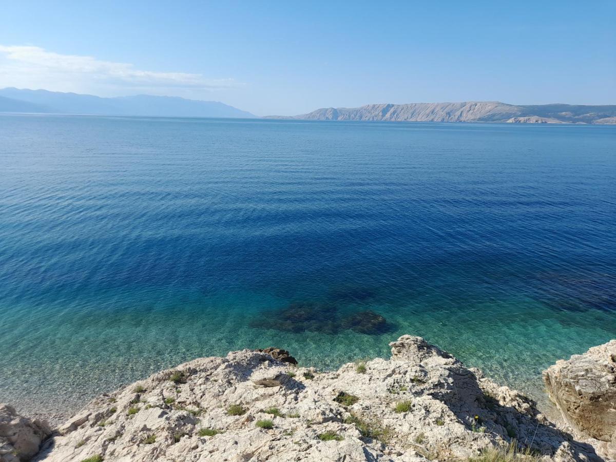 Apartman Vitamare 160 M From The Beach Novi Vinodolski Exterior photo
